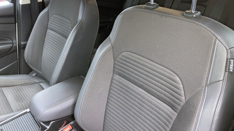 Ford Kuga 1.5 TDCi Titanium 5dr 2WD Diesel Estate